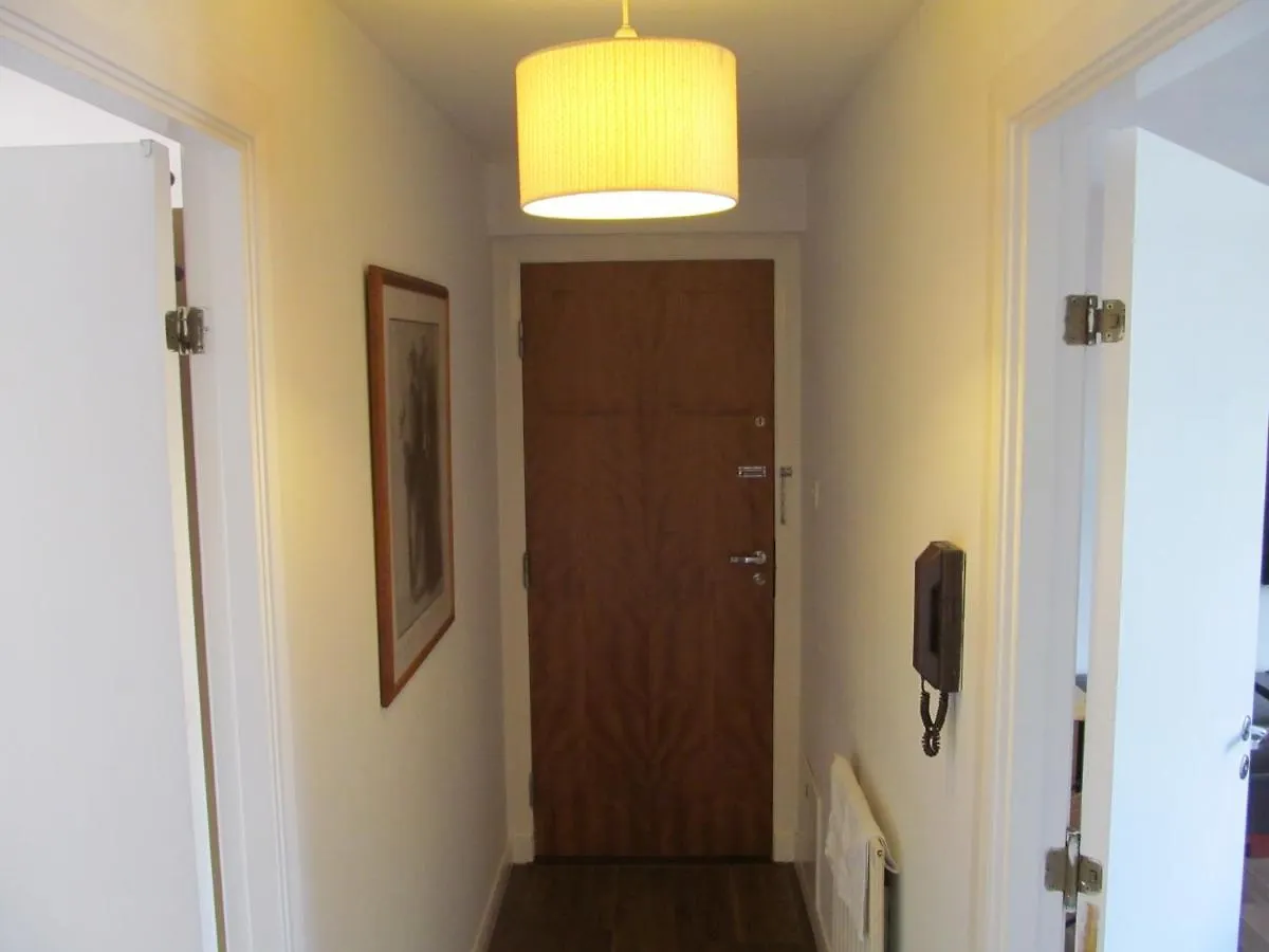 The Granite City - Modern City Centre Apartment 애버딘 0*,